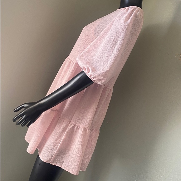 H&M Light Pink Babydoll Tiered Casual Dress - Picture 5 of 12